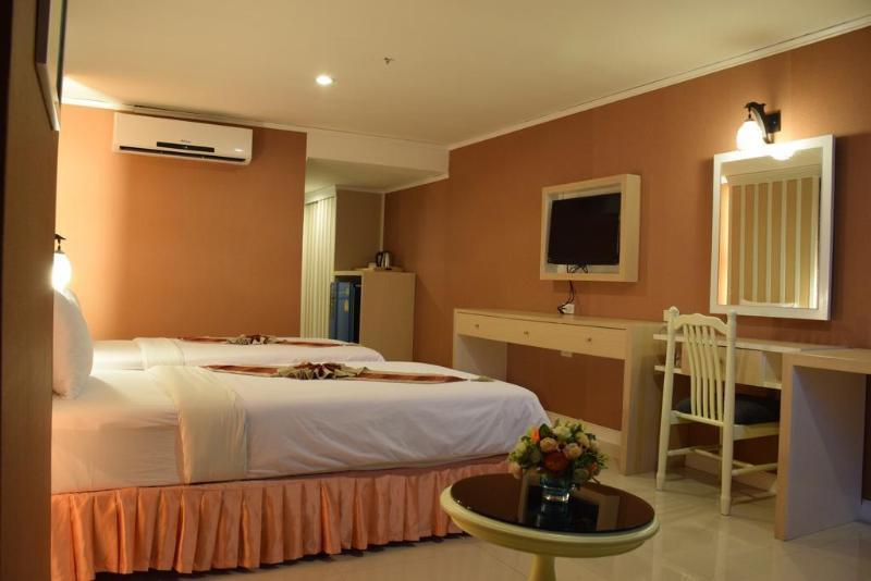 Bay Srinakarin Hotel Bangkok
