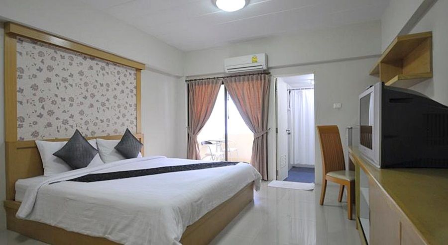 Hotel P Park Charansanitwong By Zuzu Bangkok