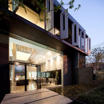 Siamese Gioia Aparthotel