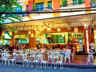 Sakul House Hostel *
