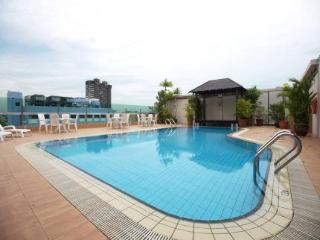 Base 2* Bangkok