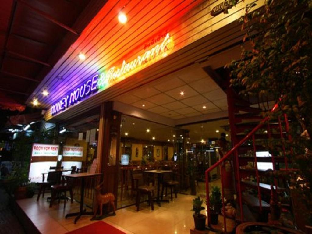 Honey House 2 Hostel Bangkok