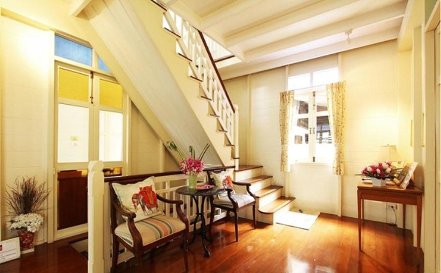 Hostal Baan Dinso *