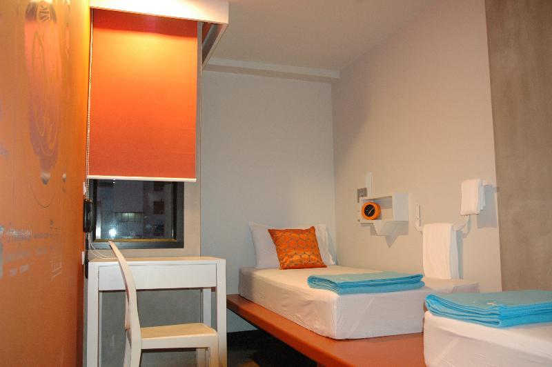 Nhà trọ Lub D Siam - Opposite Mbk & Next To Skytrain - Perfect For Shopping Lovers!