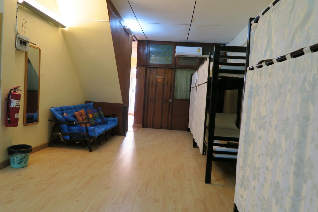 Hostel Red Lips Bangkok