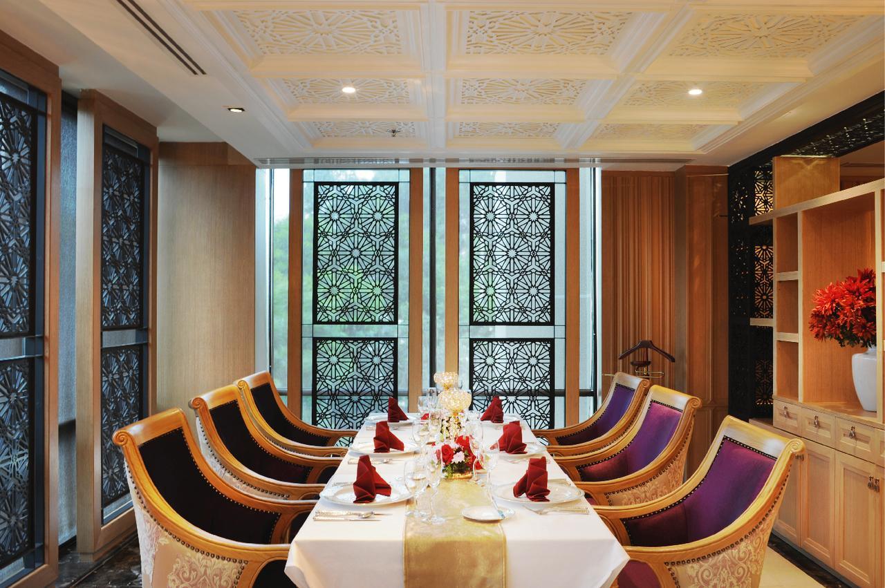 Al Meroz - The Leading Halal Hotel