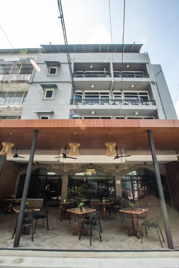 Hotel Maxim's 3*