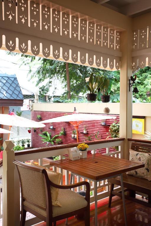 Hostal Baan Dinso Bangkok