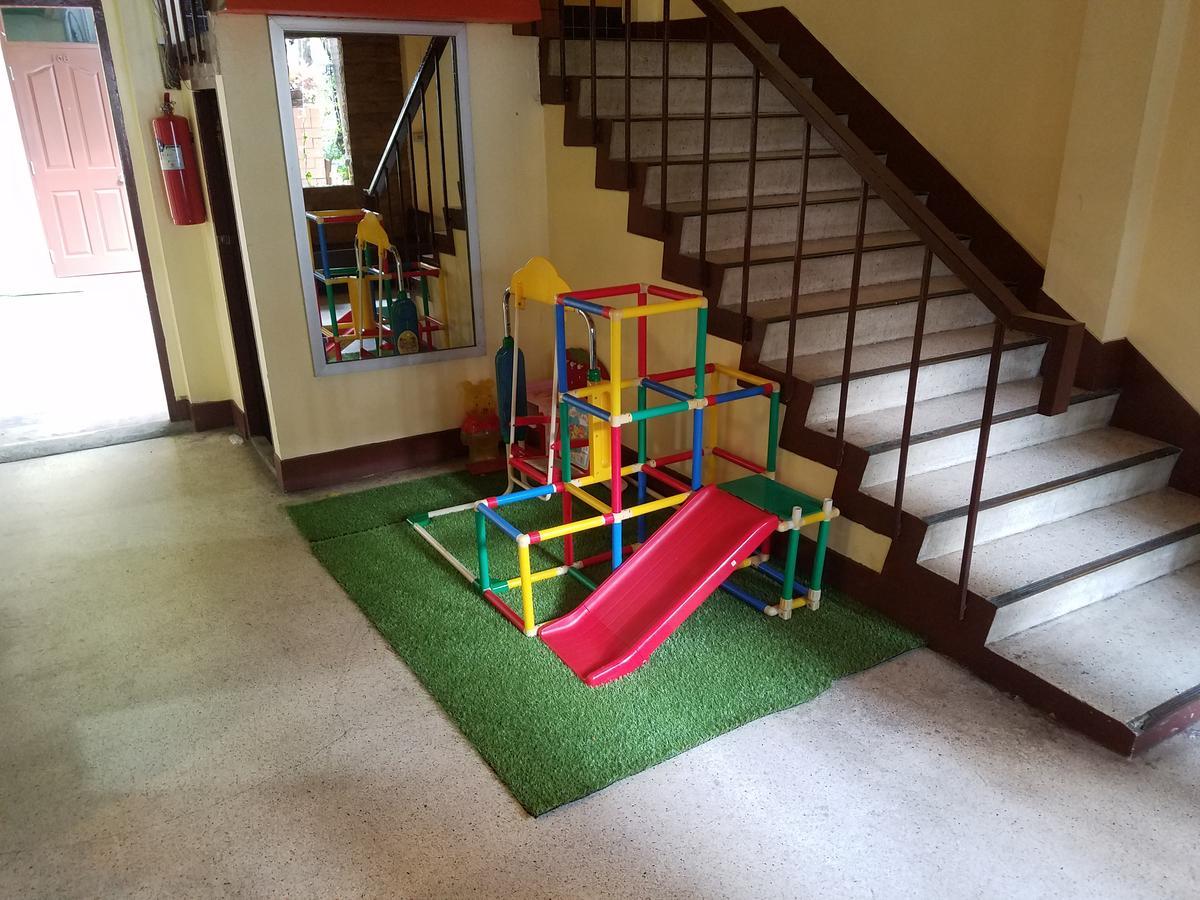 S2s Boutique Hotel 2*