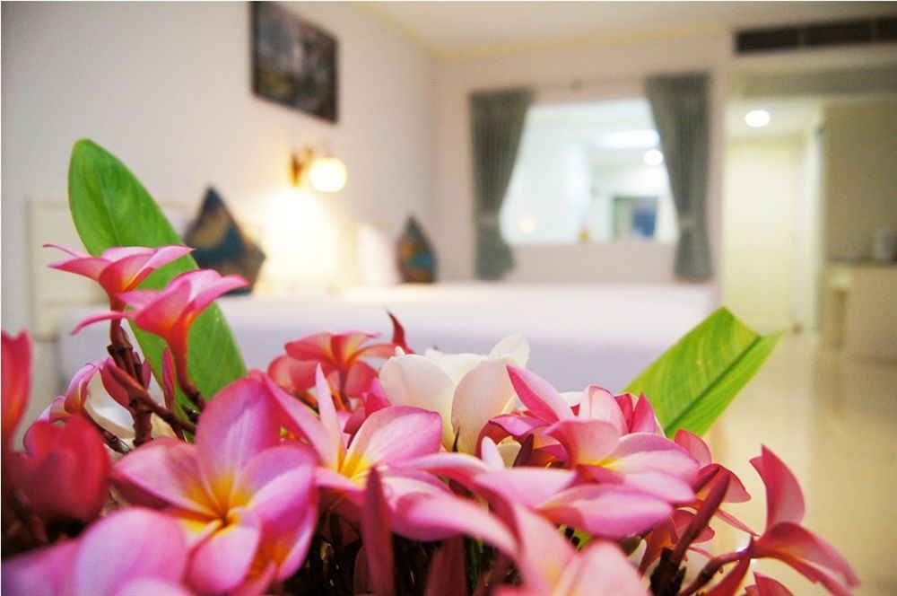 Bay Srinakarin Hotel Bangkok