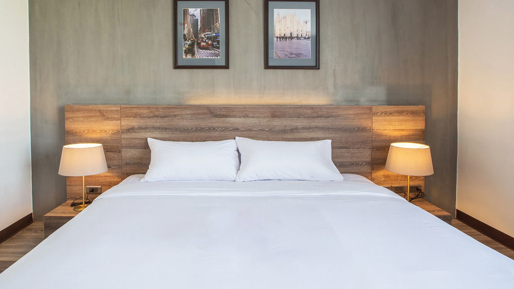 Hotel B2 Bangna Premier Bangkok