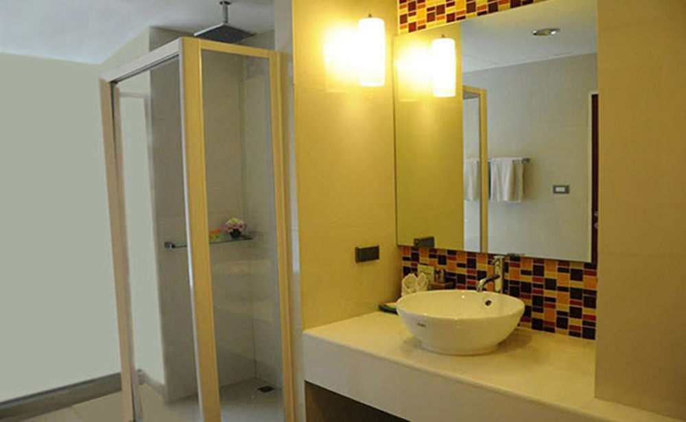 Aparthotel Sathorn Grace Serviced 4*