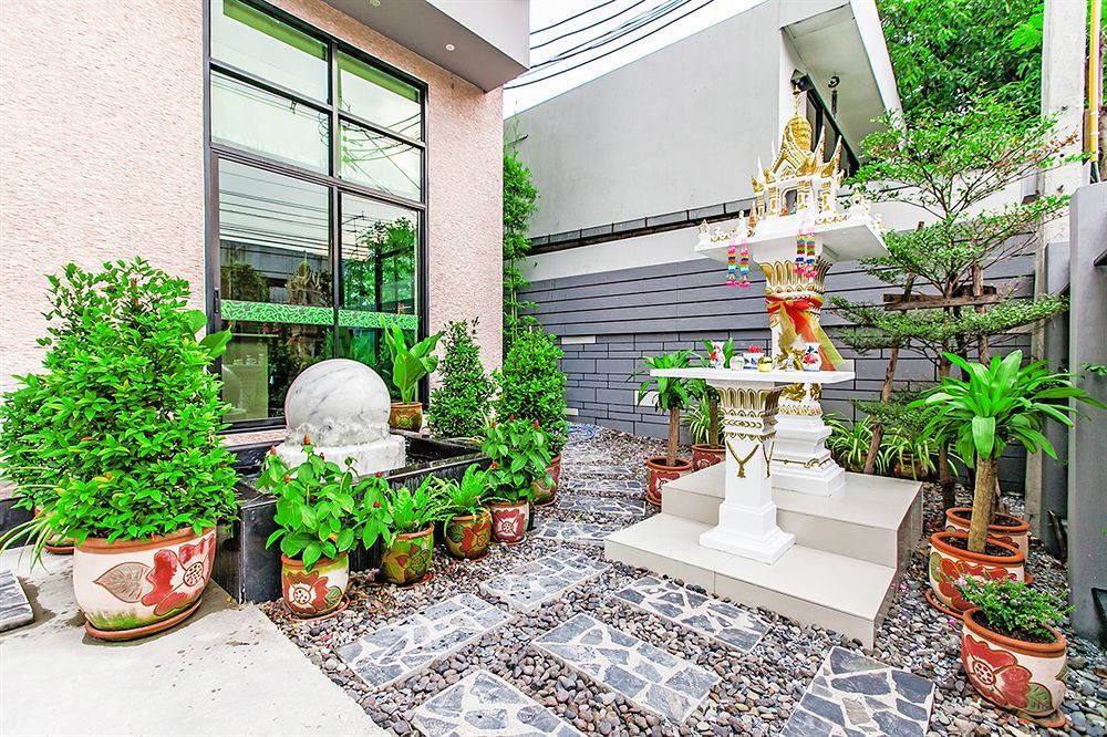 D Day Ladprao Hotel 3*