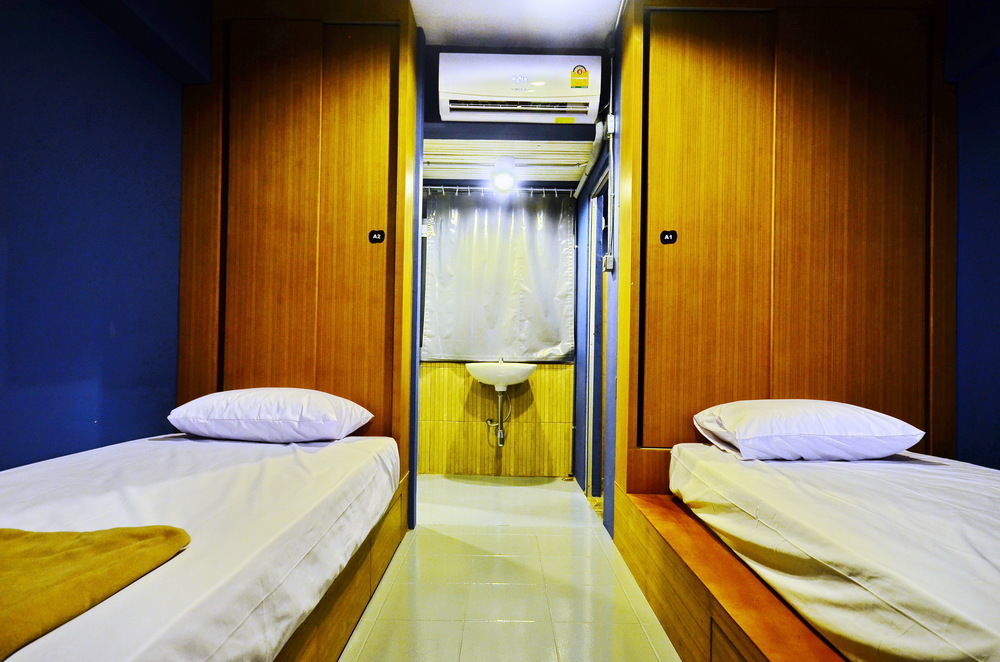 Hotel kapsul Hoot & Ratchada Bangkok