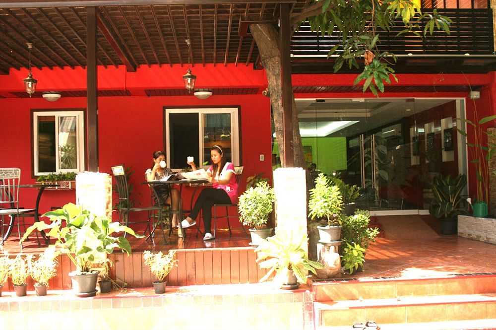Oasis Khách sạn 3*