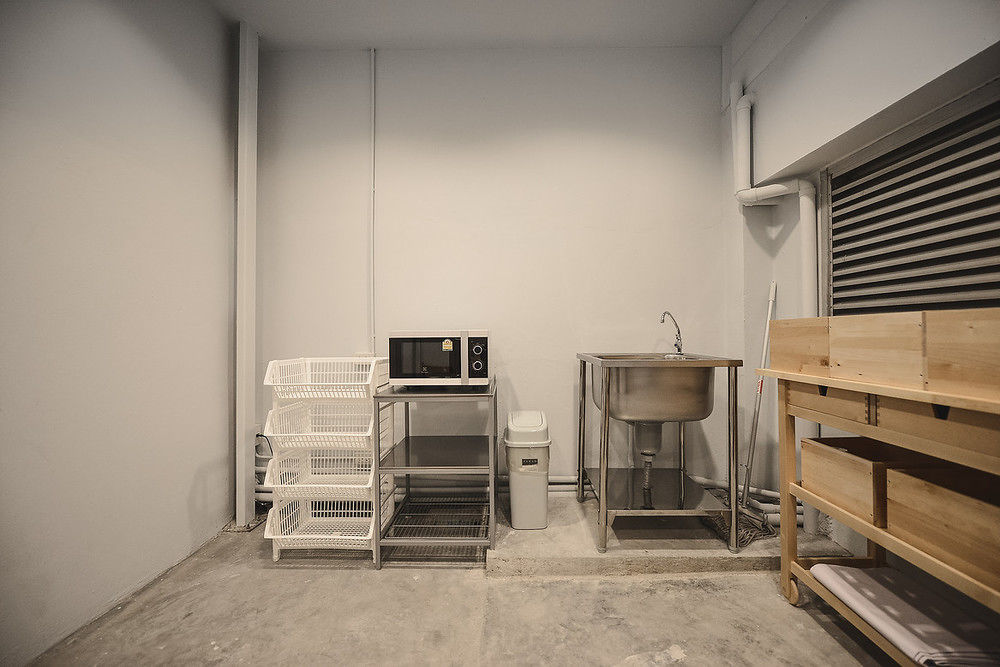 Hostel Good One Poshtel & Cafe Bar