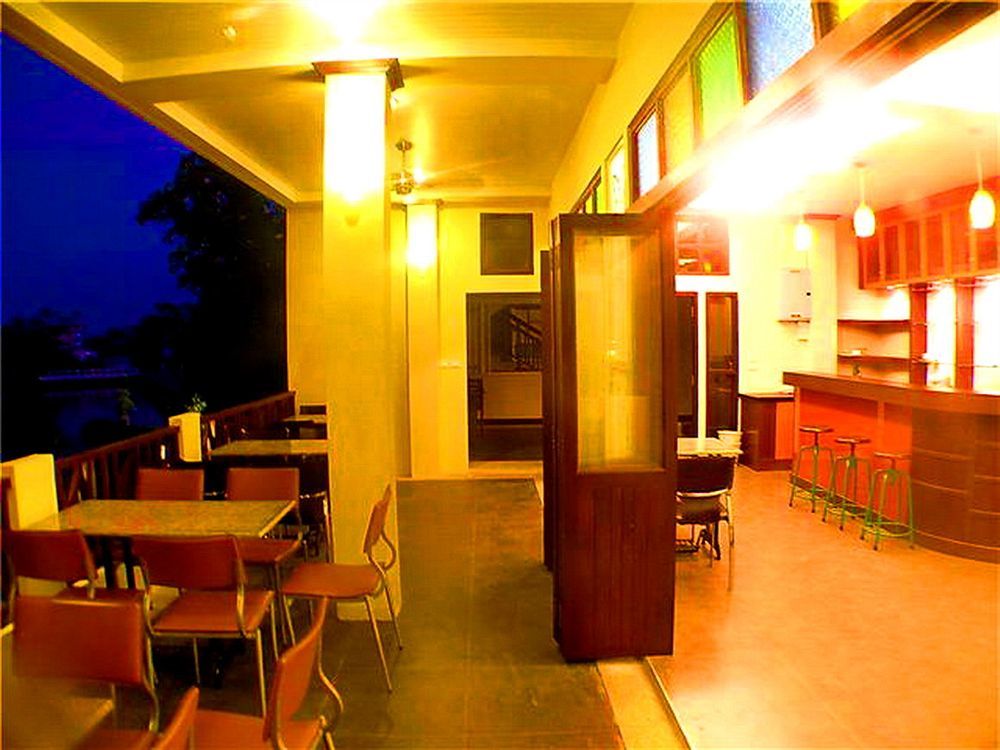 Suphan Hometel Bangkok