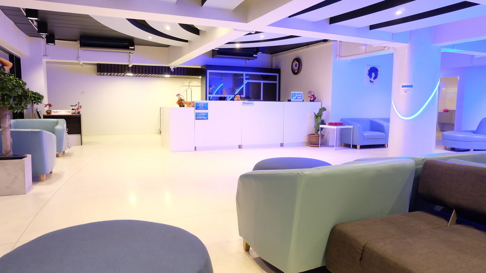 Sunny Hotel 3*