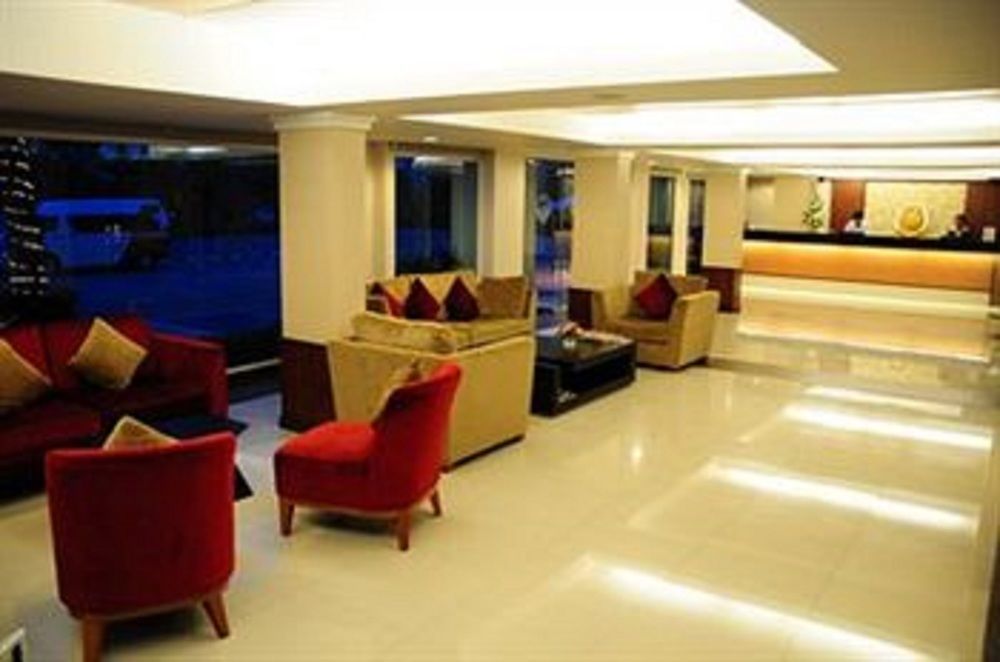 Avion 5*