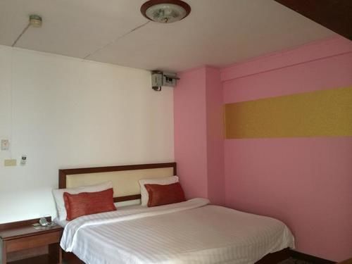 14 Bangkapi Hotell 3*