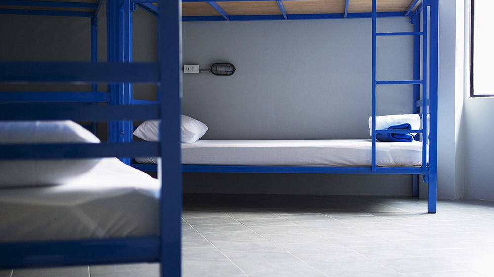 Loftel Station Hostal *