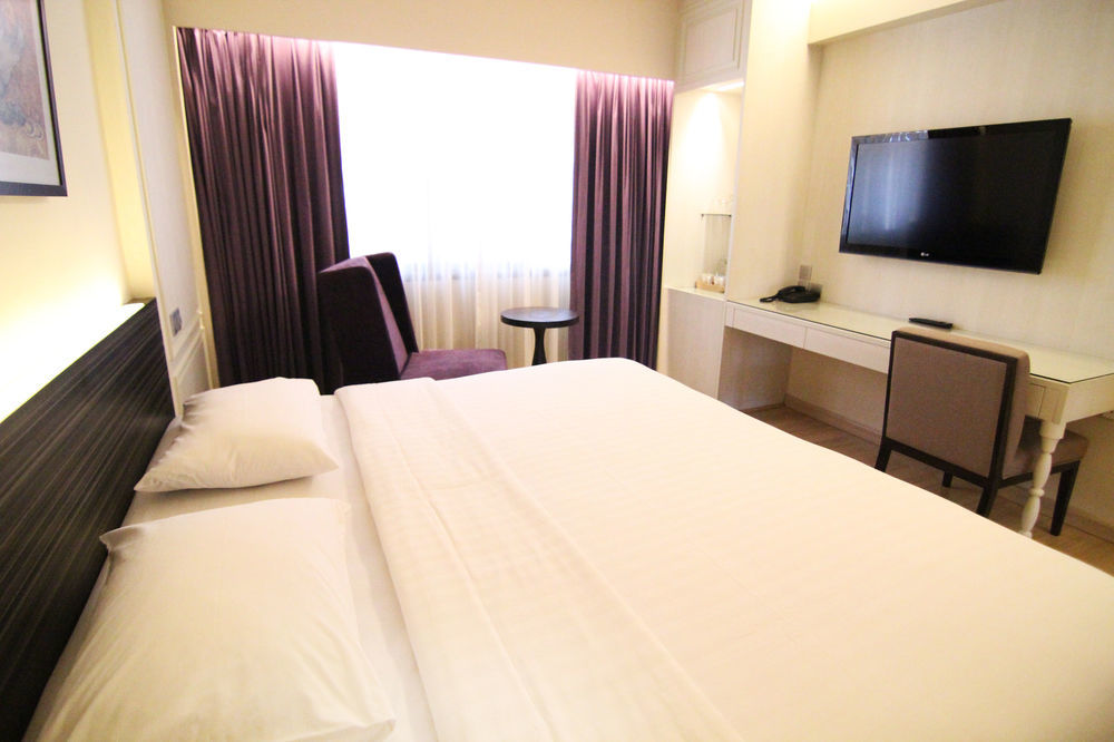 The Rajtaevee Hotel 3*