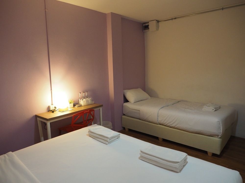 Hotel 63 2*