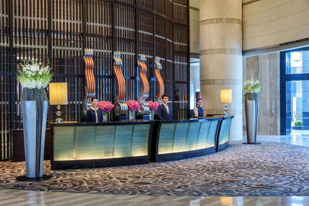 Khách sạn Hilton Grande Asoke