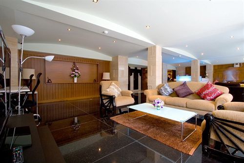 Ideal Pratunam Hotel
