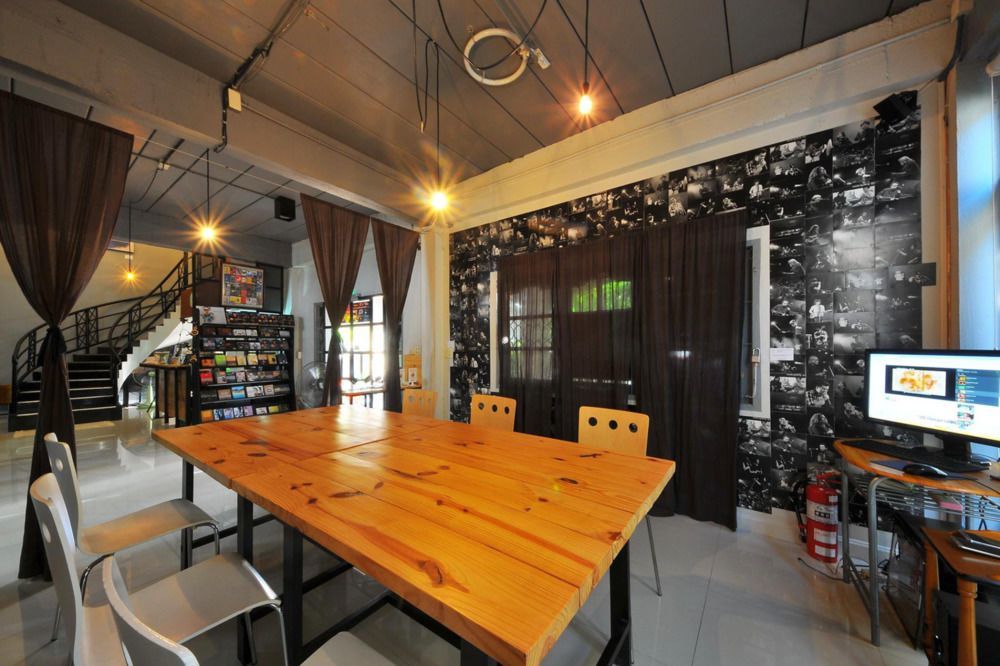 Pyat Music And Artel Bangkok