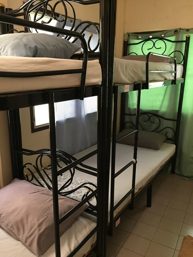 Landscape Hostel *