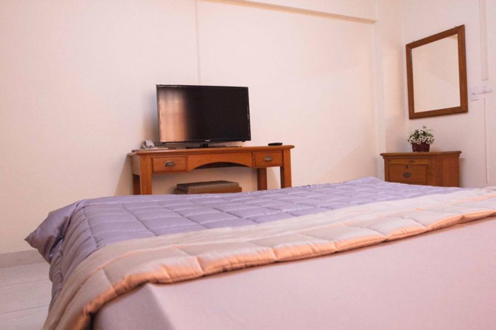 Jitthamas Motel 2*