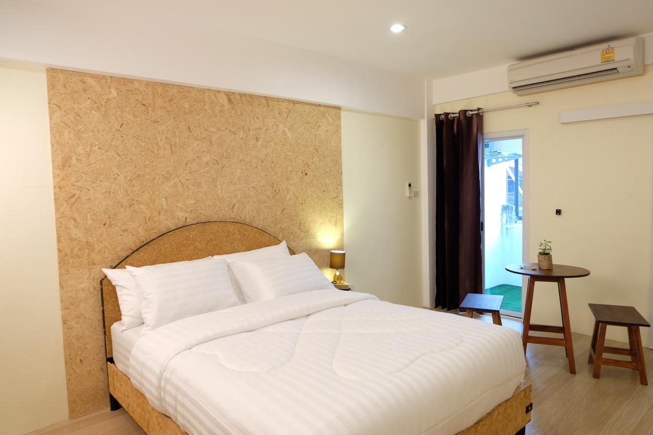 Area 69 Aparthotel Bangkok
