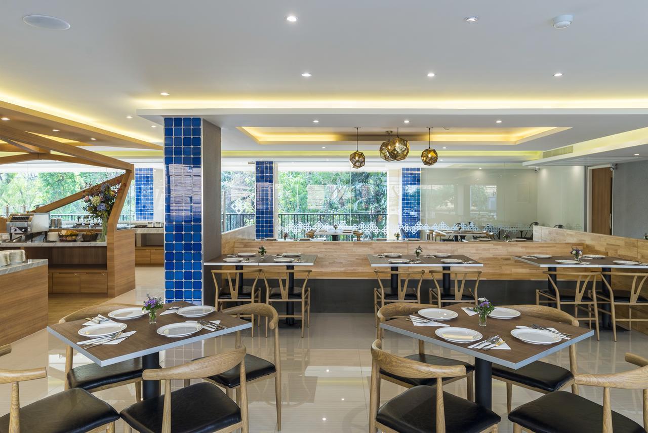 Zircon Hotel