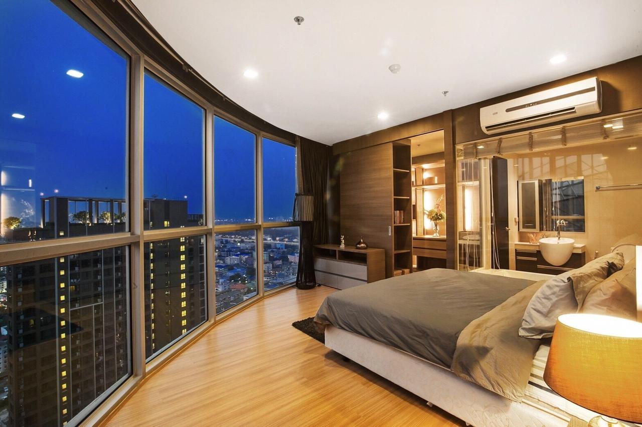 Sky Walk Apartment Bangkok