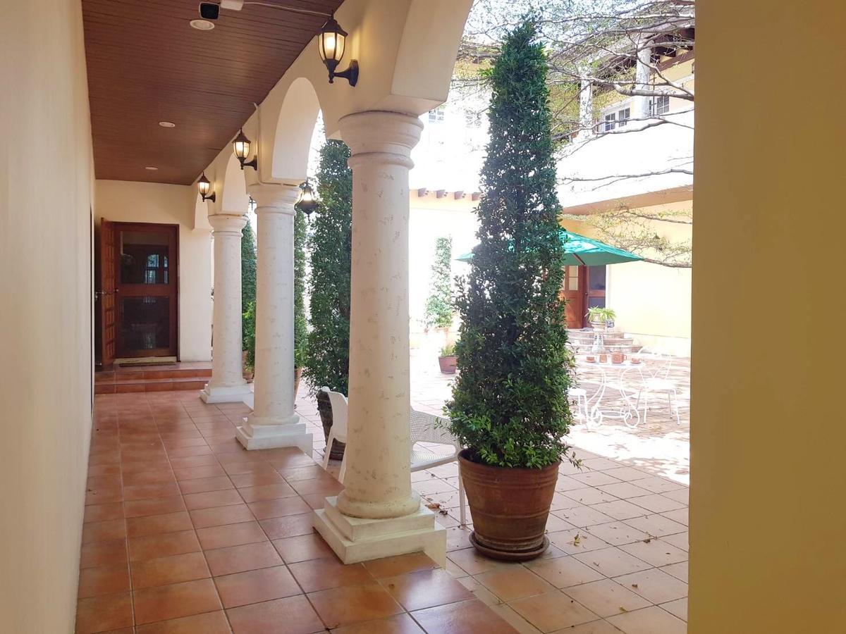 Prompimarn Toscana Guest house