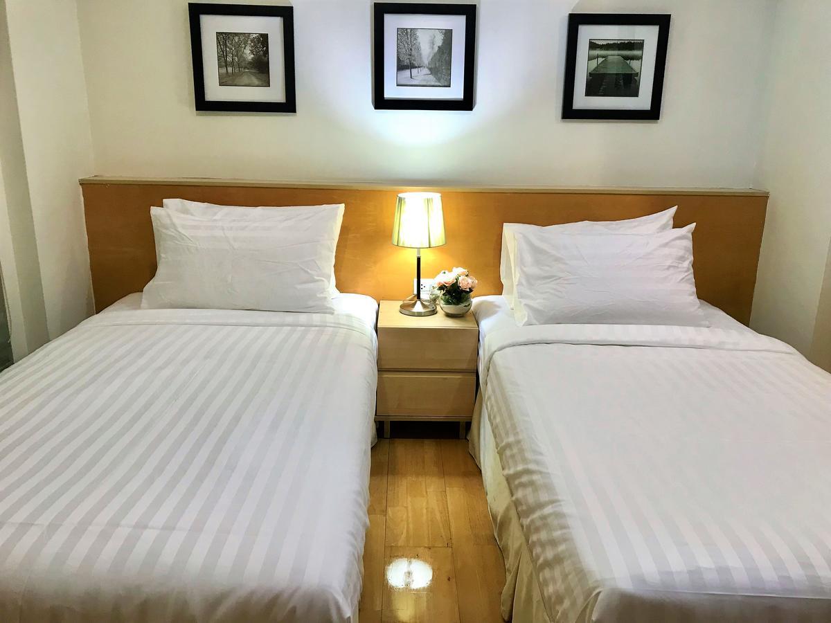 Twin Peaks Sukhumvit Apartment Bangkok