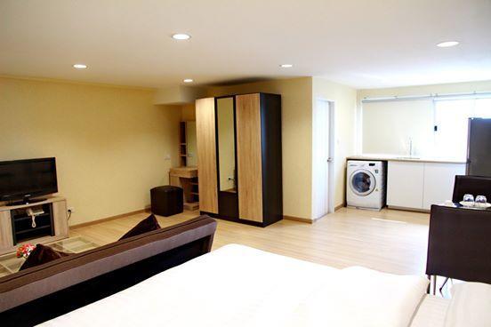 Hotel The Kaze 34 And Serviced Bangkok