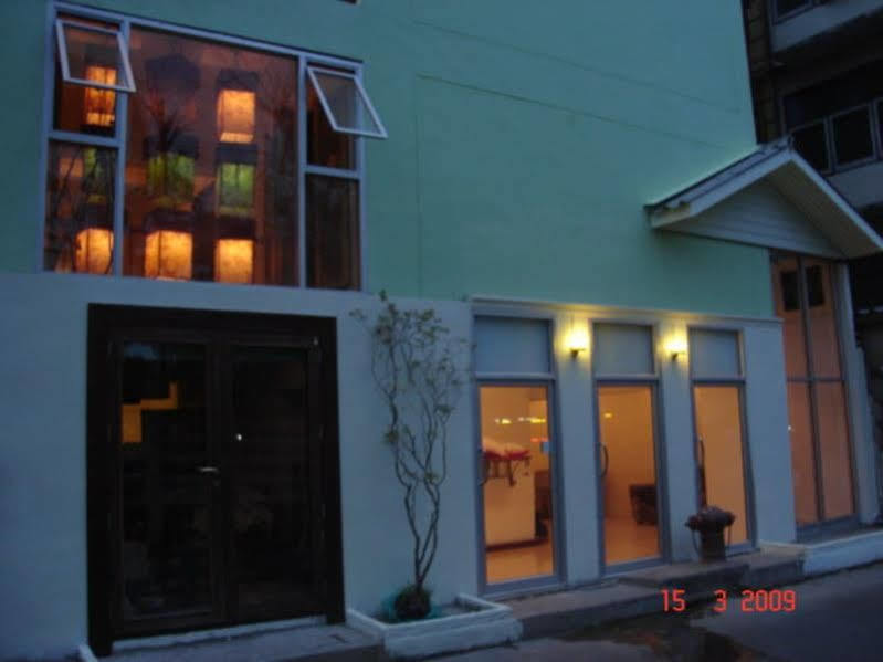 Nhà khách Kaset Bangkok