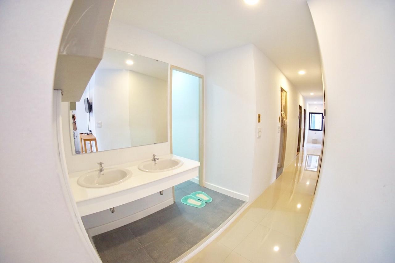 Trog And Soi (adults Only) Hostal Bangkok