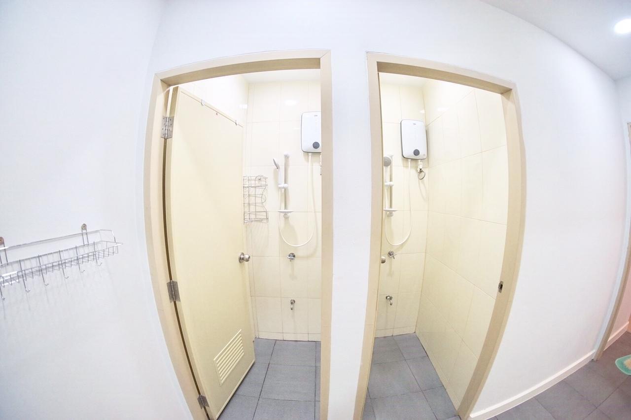 Trog And Soi (adults Only) Hostal *