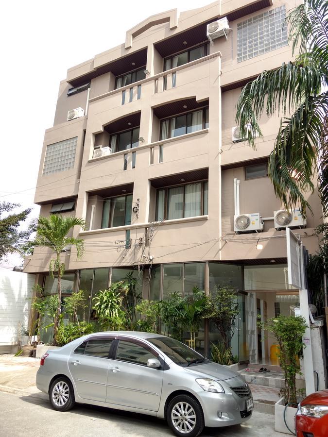 Rama9 Kamin Bird