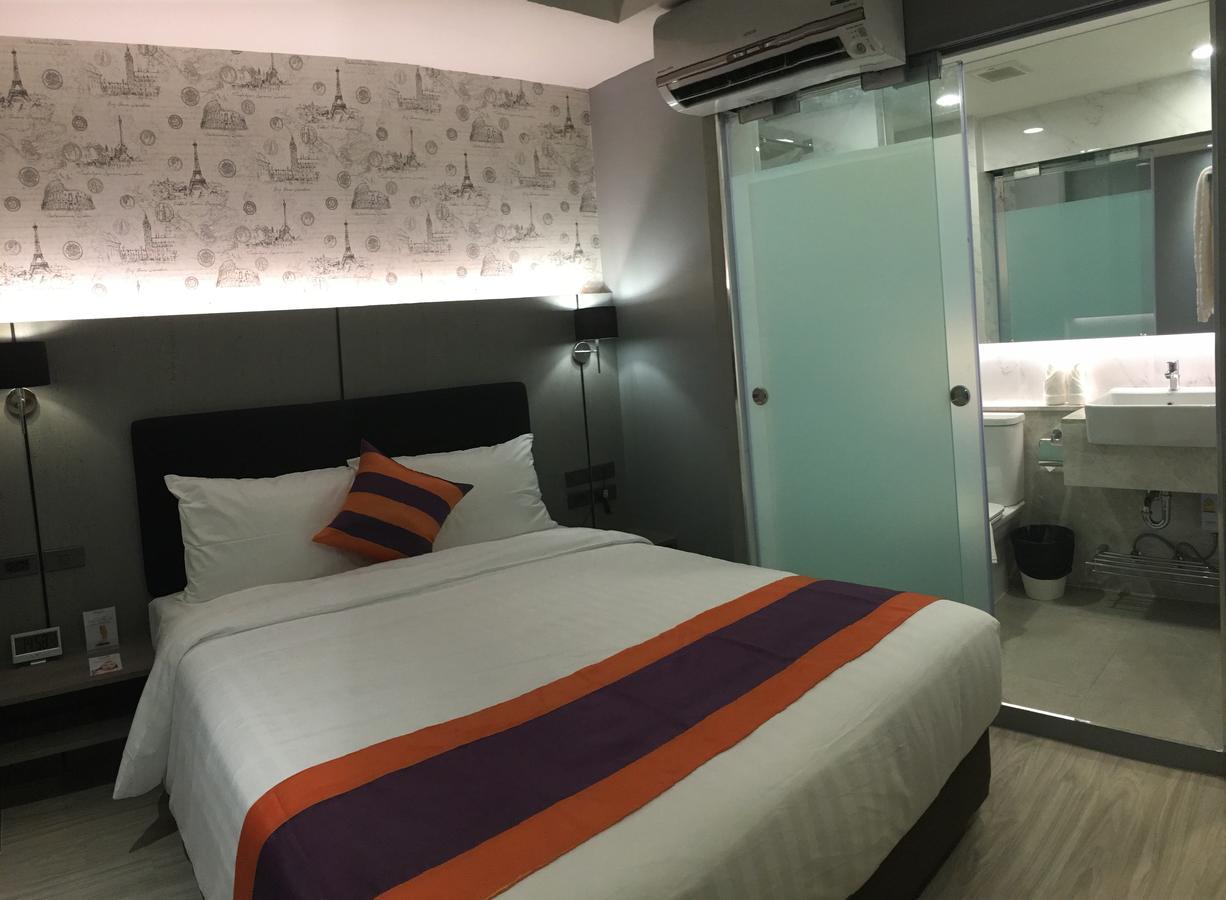 Hotel Estudio Ekamai 3*