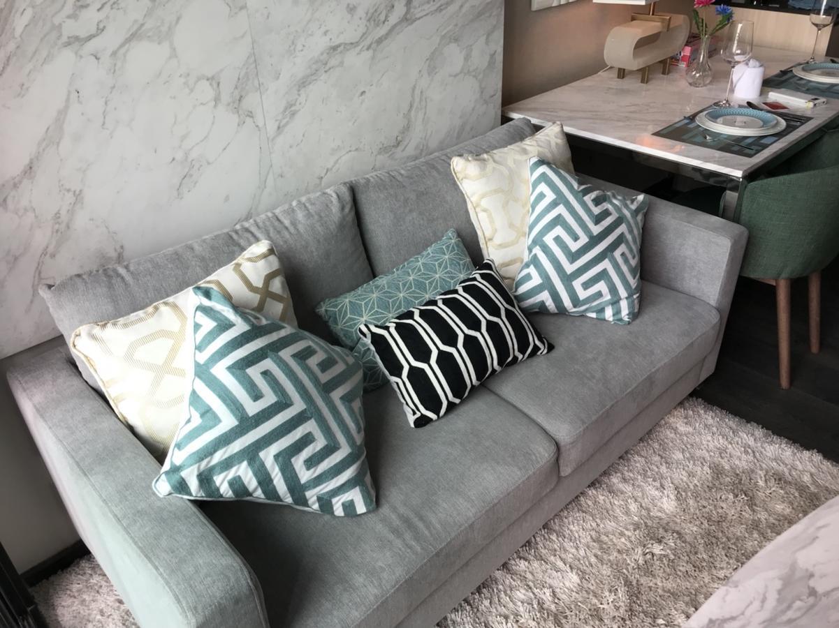 Apartment Edge Sukhumvit 23 *