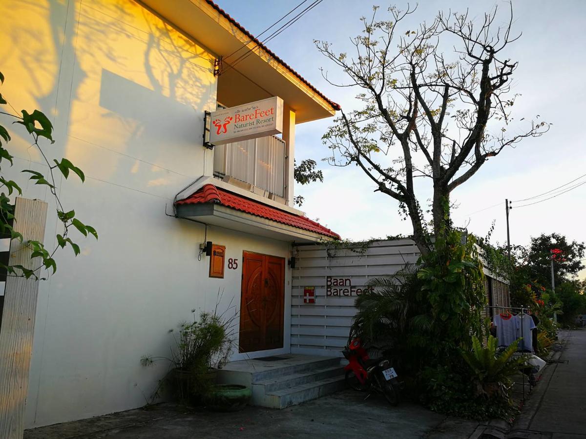 Barefeet Naturist (adults Only) Gasthuis Bangkok