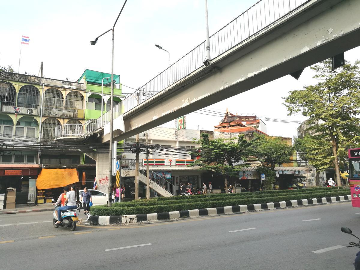 Jl Siriraj Hotel Bangkok