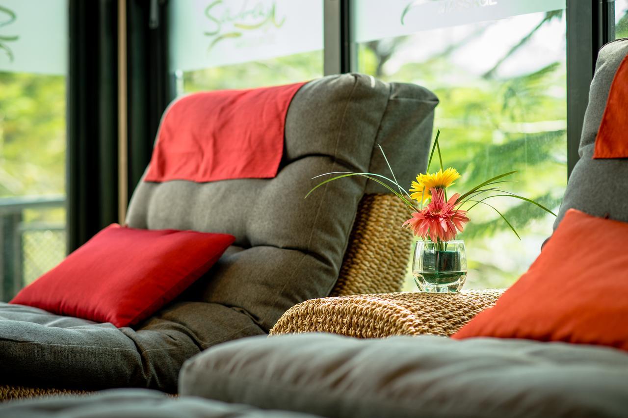 Nouvo Hotel 4*