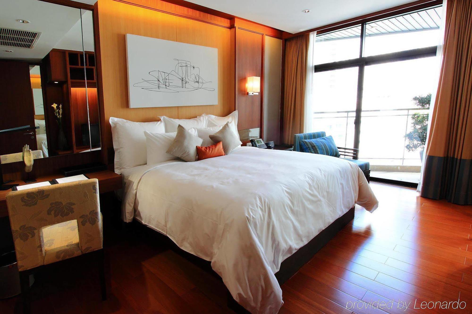 Khách sạn Aetas Bangkok