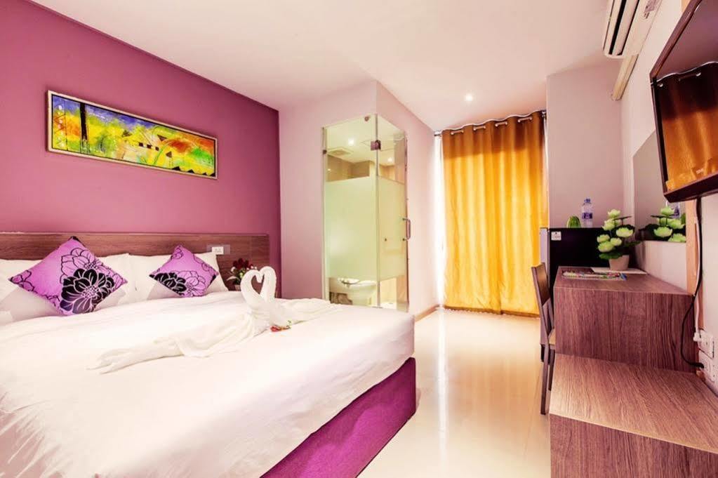 D Day Hotell
