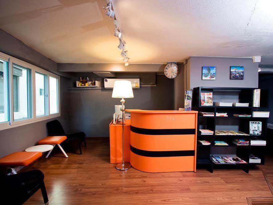 Hostel The 44 *